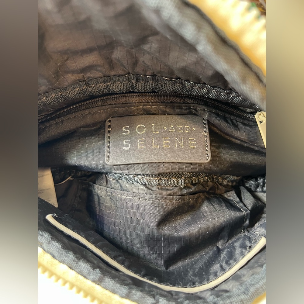 Sol and Selene Aim High Belt Bag | Woven Neoprene Belt Bag | Bone - Picture 8 of 11